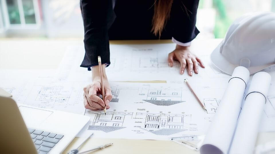 Scopri come collaborare con architetti nel property management può migliorare i tuoi progetti immobiliari e ottimizzare l'esperienza degli ospiti, con il supporto di consulenze personalizzate e corsi di formazione.